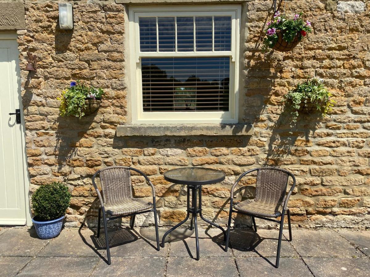 Old Orchard Cottage, Wykeham Scarborough Exterior photo